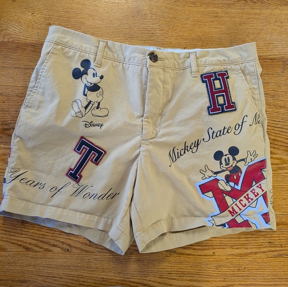 Tommy Hilfiger x Disney Mickey Mouse Chino Shorts Size 10 - Picture 4 of 12